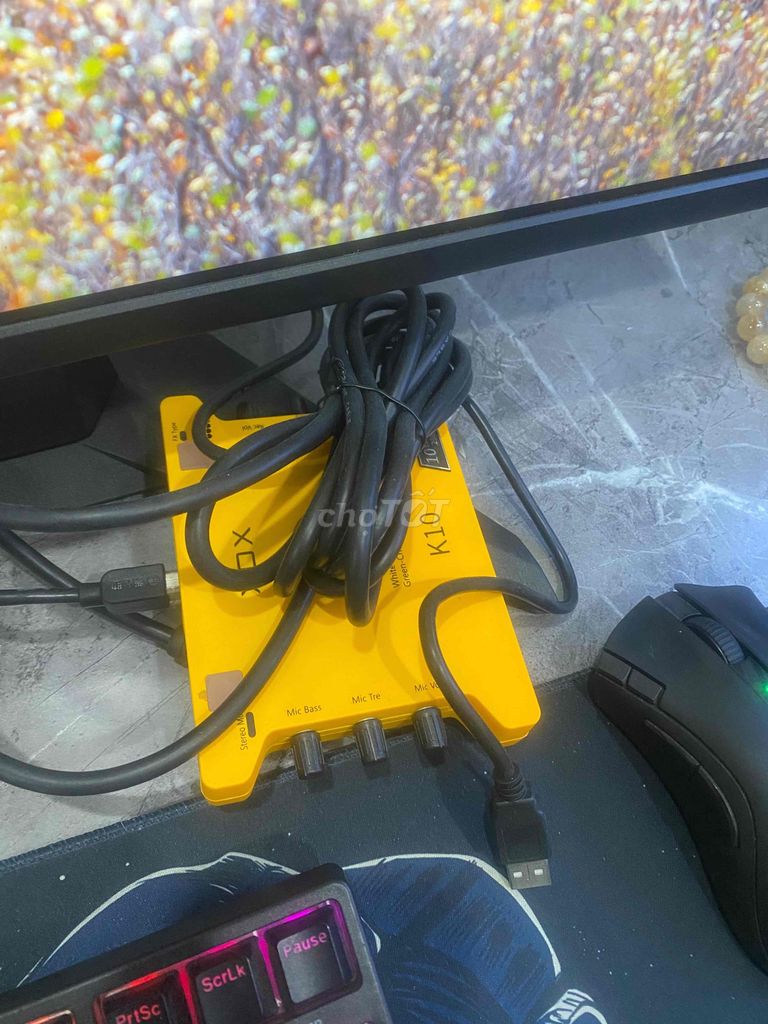 k10 box + mic livestream. Mua bán Tivi, Âm thanh tại Thành phố Dĩ An Bình Dương được đăng bởi Nghĩa hình 3