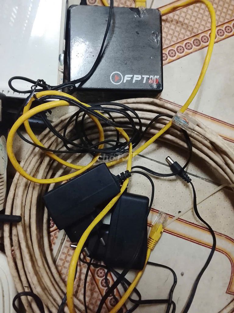 Combo Wifi FPT Đen Nhựa 100k. Mua bán Phụ kiện (Màn hình, Chuột...) tại Quận Ba Đình Hà Nội được đăng bởi Quang Quang hình 1