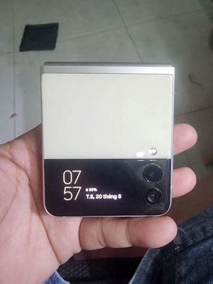 Samsung Galaxy Z Flip 3 5G 256GB Tím Like New