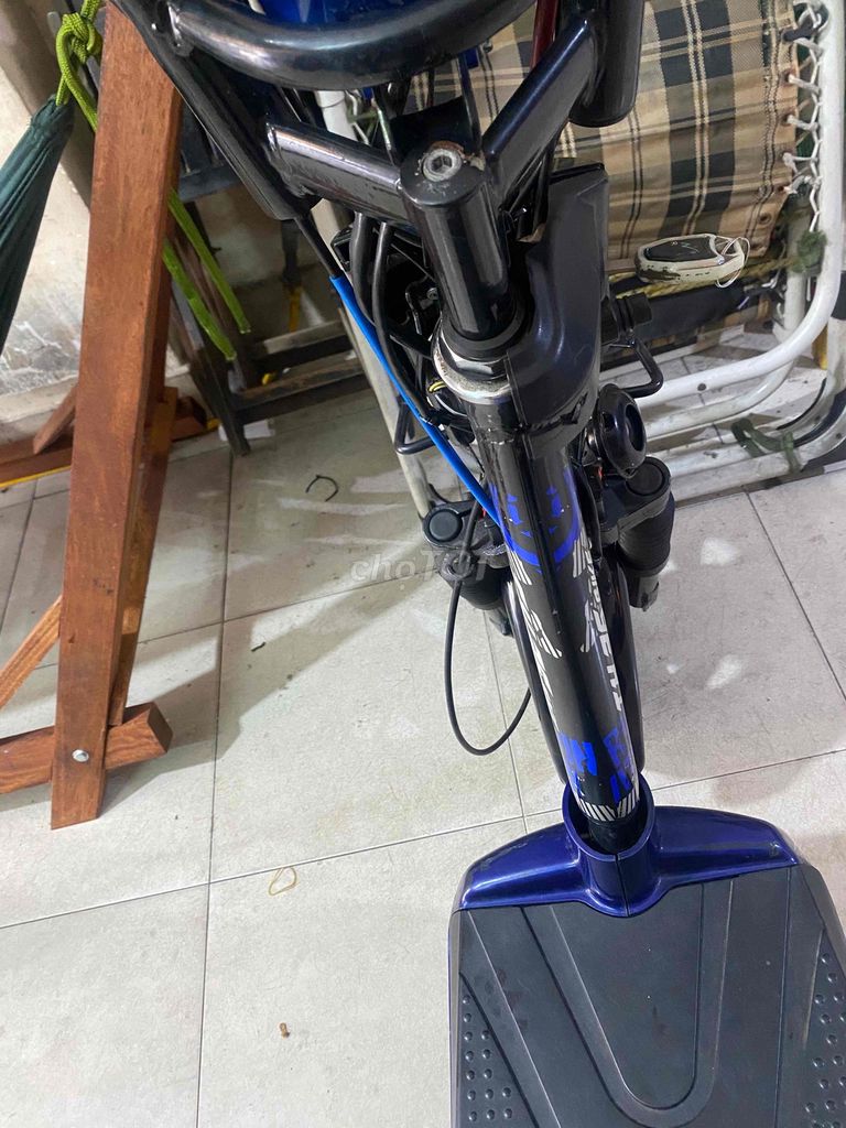 cần bán xác không bình xe còn chạy êm