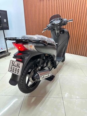sh 150i Nhập Ý 2010 Số Máy 105 1 đời Chủ. Mua bán Xe máy tại Quận 6 Tp Hồ Chí Minh được đăng bởi Tú