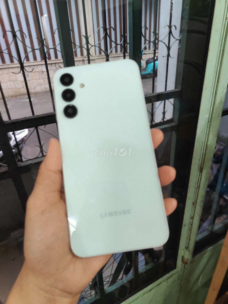 Samsung A15 5G 256GB Trắng 99% màn Amoled. Mua bán Điện thoại tại Quận Hải Châu Đà Nẵng được đăng bởi hoài An  hình 1