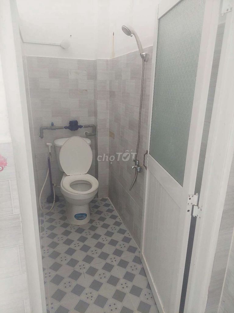 Phòng trọ an ninh, sạch sẽ.. Cho thuê phòng trọ tại Quận 4 Tp Hồ Chí Minh được đăng bởi Tên chưa cung cấp hình 2