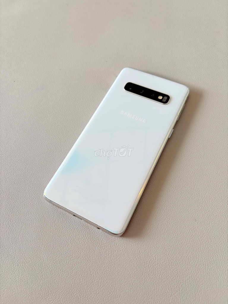 Samsung S10 8/128GB VN 2sim Trắng. Mua bán Điện thoại tại Quận Ninh Kiều Cần Thơ được đăng bởi Điện Thoại Tốt hình 1