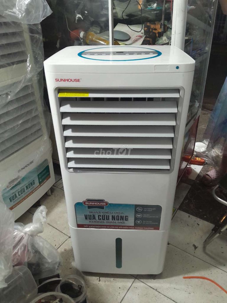 Quạt hơi nước hiệu Sunhouse, 30 lít, 220w.