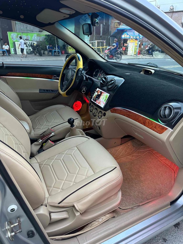 Daewoo Gentra 2009 chắc kiếm chiếc thứ 2 hơi khó. Mua bán Ô tô tại Quận 12 Tp Hồ Chí Minh được đăng bởi tuan minh hình 9