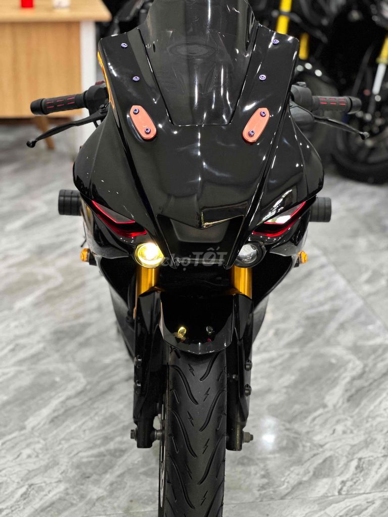 Yamaha R15 V3 Up R1M - Chính Chủ Sang Tên Cấp Tốc. Mua bán Xe máy tại Quận Cẩm Lệ Đà Nẵng được đăng bởi Xe Máy Đức Vũ 658 Trần Cao Vân hình 5