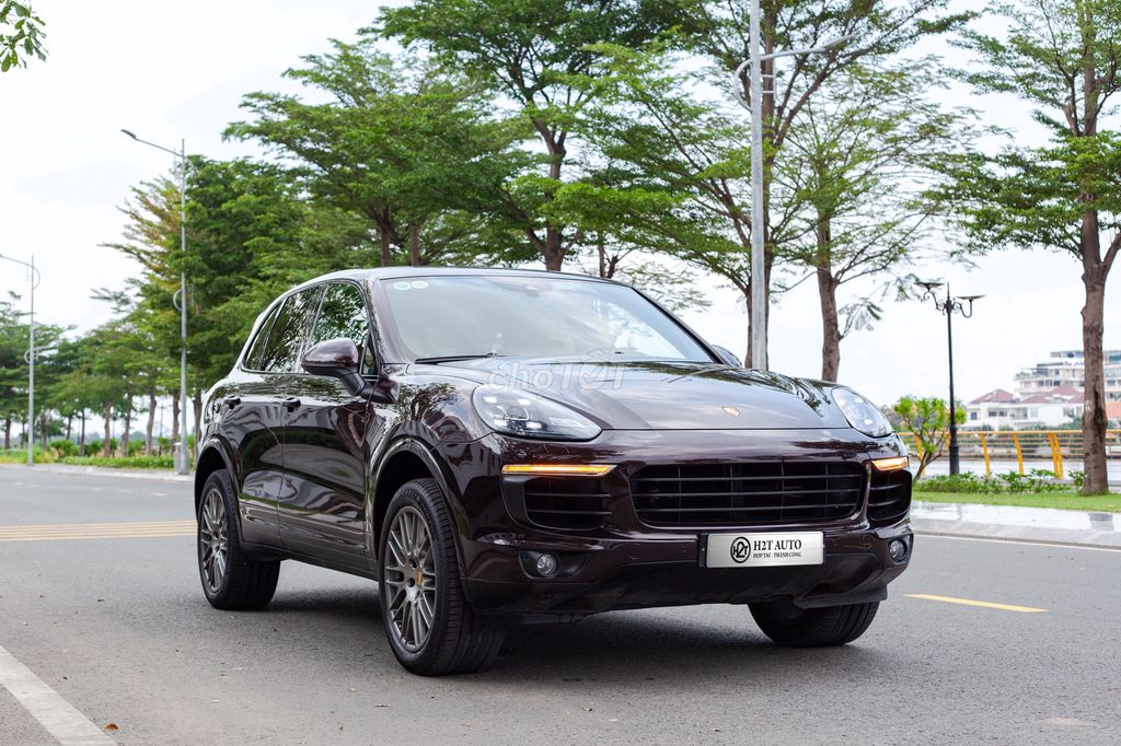 Porsche Cayenne 3.0 V6 Platinum 2017 Nâu. Mua bán Ô tô tại Thành phố Thủ Đức Tp Hồ Chí Minh được đăng bởi H2T Auto hình 1