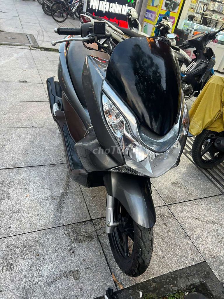 Honda PCX Thái 2010 mới 90% bstp chính chủ