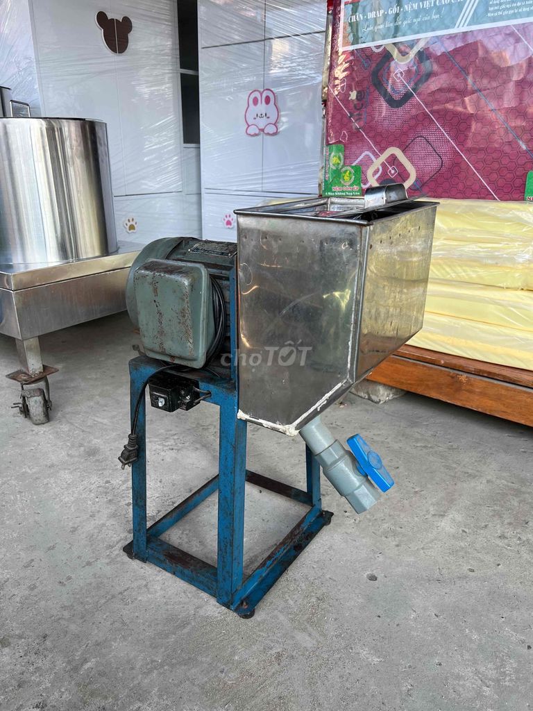 Máy xay rau má công nghiệp. Mua bán Bếp, lò, đồ điện nhà bếp tại Huyện Nhà Bè Tp Hồ Chí Minh được đăng bởi Trần Thị Hương hình 1
