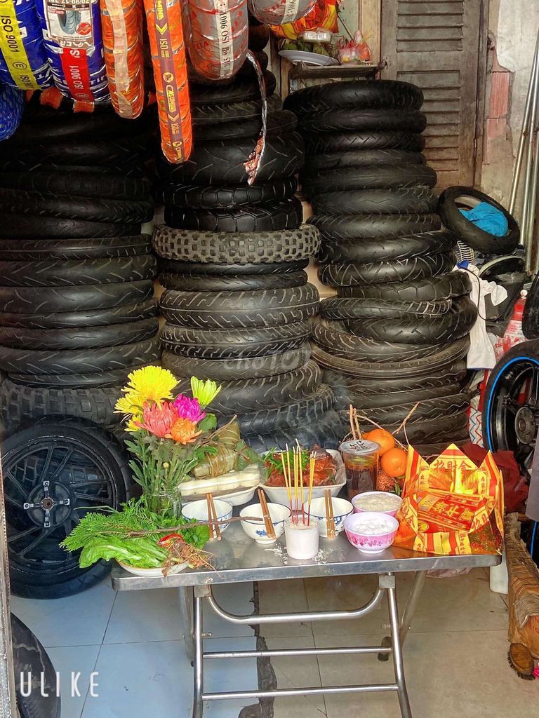 Vỏ xe máy Cao su Đen Đã qua sử dụng. Mua bán Phụ tùng xe tại Quận 5 Tp Hồ Chí Minh được đăng bởi Quấy vỏ xe hình 4