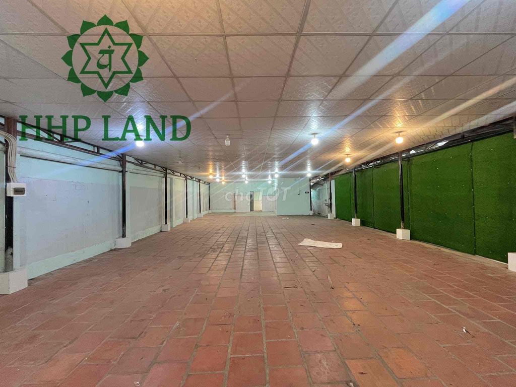 Cho thuê MBKD quán ăn, nhà hàng 350m2 p. Long Bình, hẻm Bùi Văn Hoà