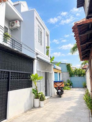 Nhà phố 44 m² · 3 PN · Đường Lê Văn Lương