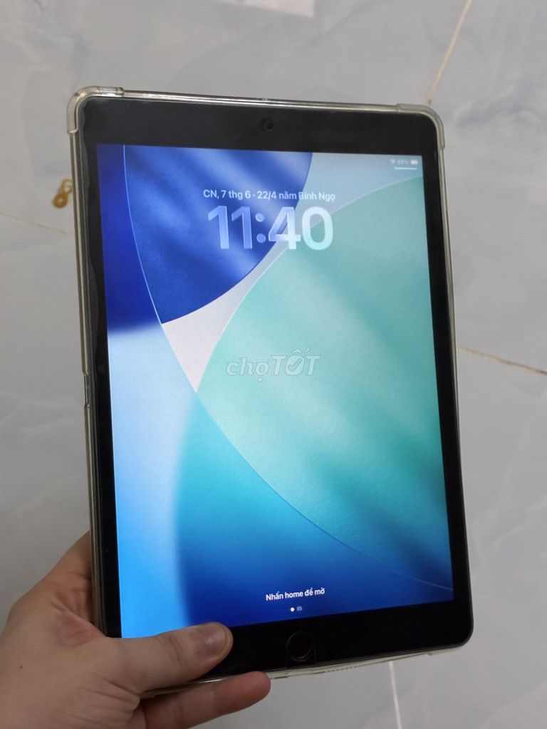 Apple iPad Gen 256GB Xám. Mua bán Máy tính bảng tại Quận Tân Bình Tp Hồ Chí Minh được đăng bởi Trường hình 1