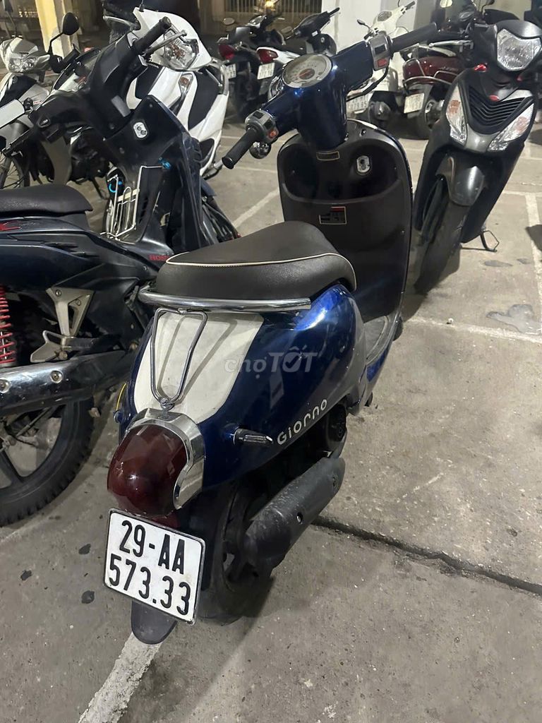 Giorno Xanh dương. Mua bán Xe máy tại Quận Hoàng Mai Hà Nội được đăng bởi Trang  hình 2