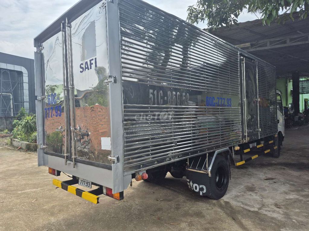 Xe zin 100%. Mới chay 77000.Thùng 6m10. 1T8 .9 chủ. Mua bán Xe tải, xe ben tại Thị xã Bến Cát Bình Dương được đăng bởi LÂM VĂN HẸN hình 20