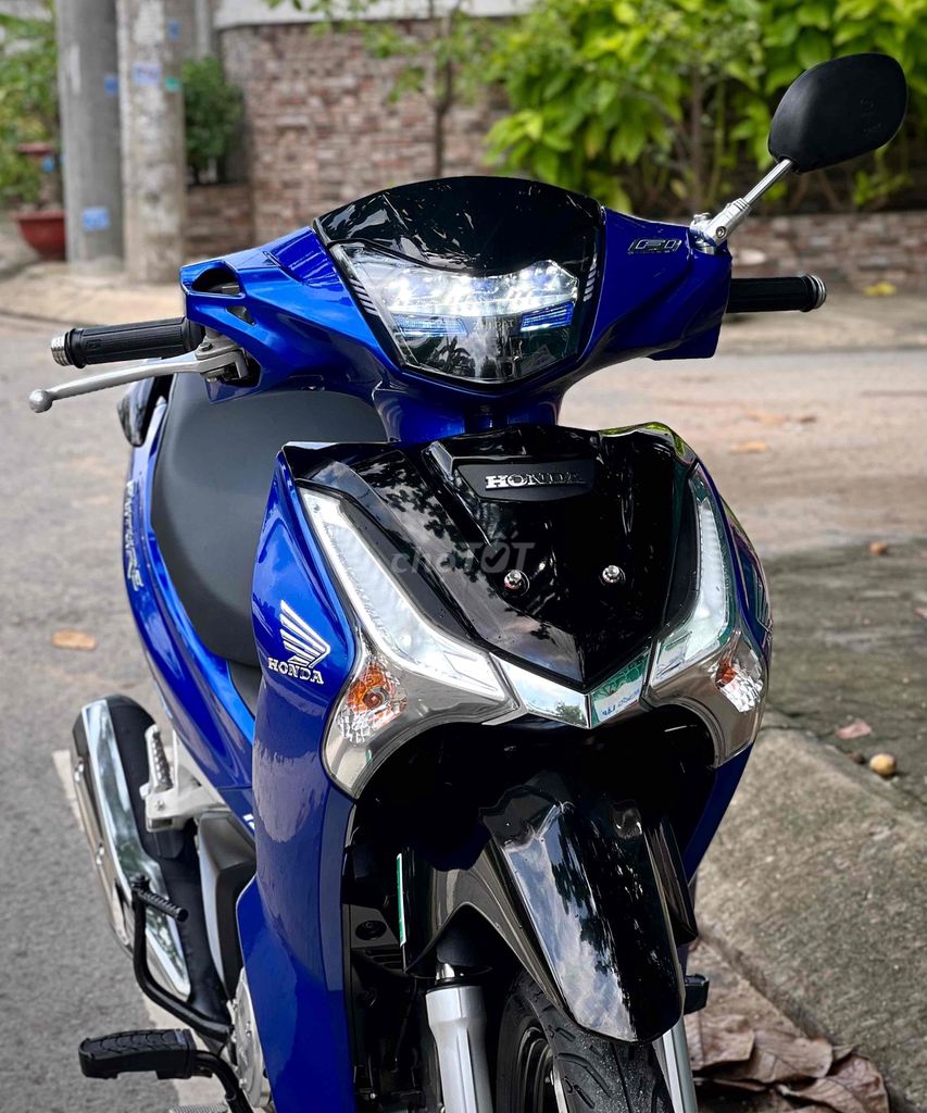 Honda Future 125 Fi 2022 Сине-Черный