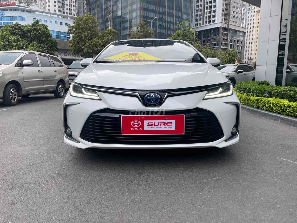 Toyota Corolla Altis 1.8 HV 2023 quá đẹp và rẻ