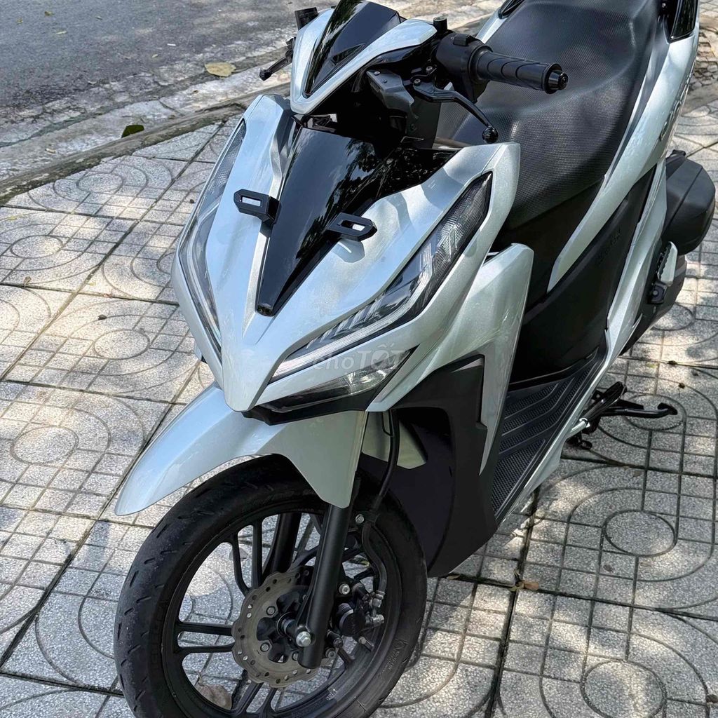 Honda Vario 150 Bạc Odo 20K 1 đời chủ. Mua bán Xe máy tại Thành phố Biên Hòa Đồng Nai được đăng bởi Huy  hình 4
