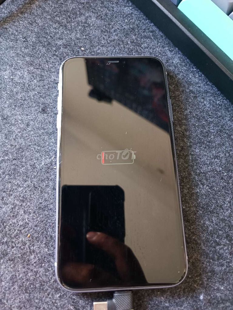 iPhone 11 Tím. Mua bán Điện thoại tại Quận Tân Bình Tp Hồ Chí Minh được đăng bởi Tung Nguyen hình 1