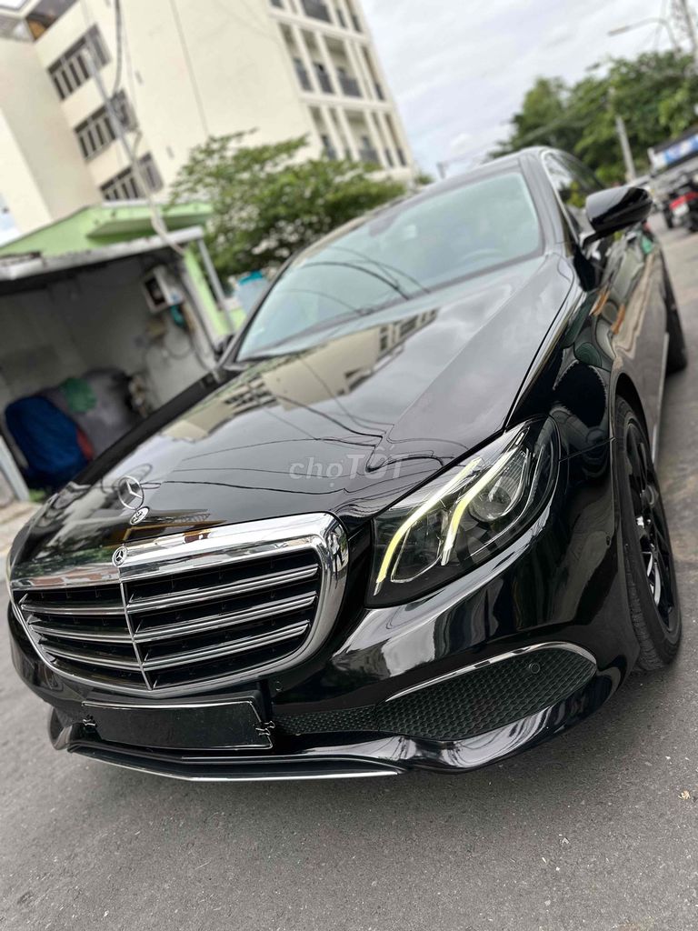 Mercedes  E200 - 106000 km Sx cuối 2017. Mua bán Ô tô tại Quận 7 Tp Hồ Chí Minh được đăng bởi Thông Sport  hình 4