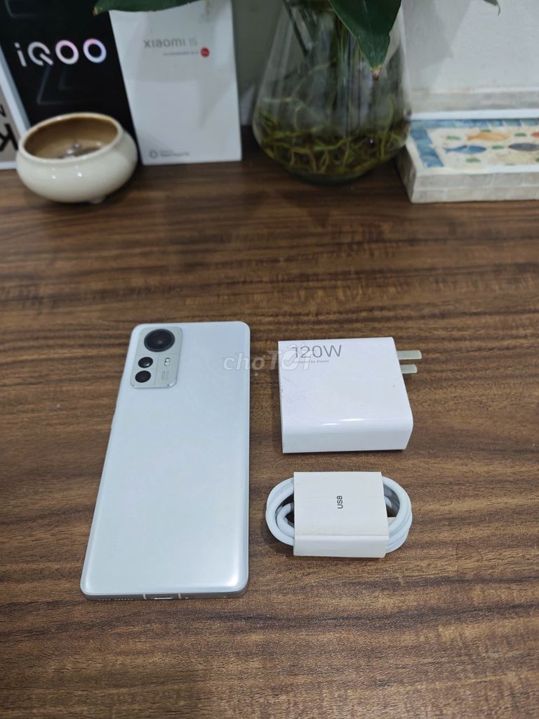 Xiaomi Mi 12S Pro 8/256 Trắng sạc 120w có ship COD. Mua bán Điện thoại tại Quận Hoàng Mai Hà Nội được đăng bởi Trần Ngọc Hiếu hình 1
