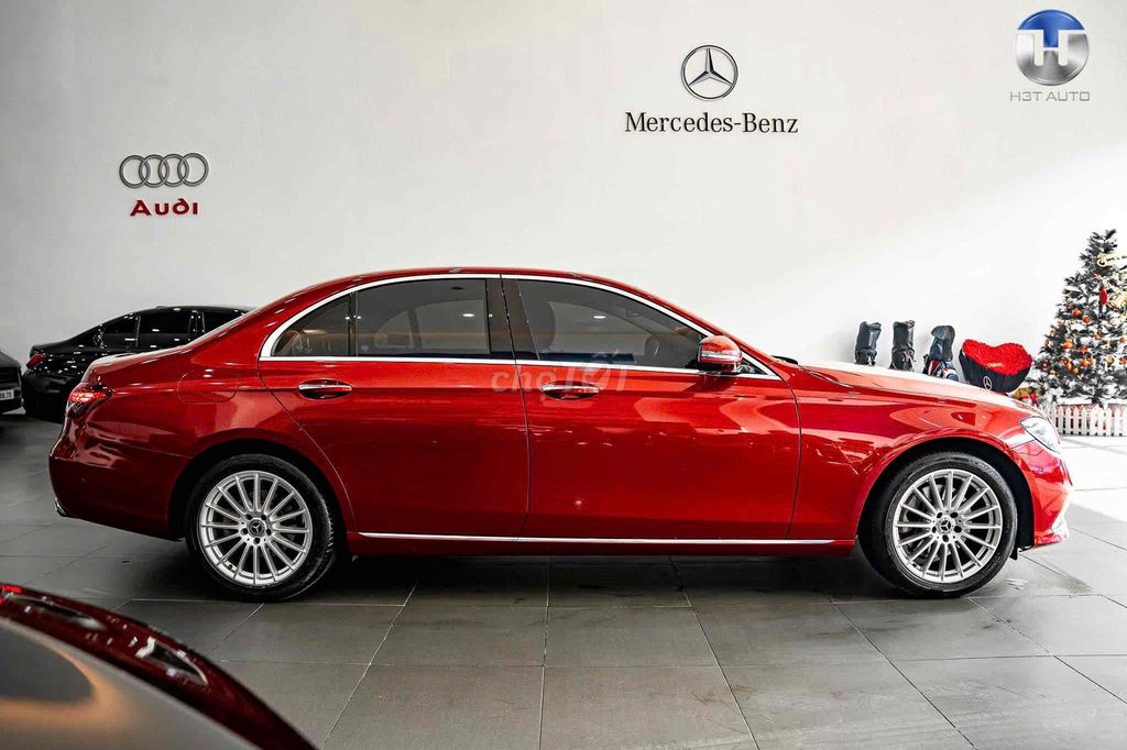 Mercedes Benz E200 Exclusive sx 2011  cực đẹp. Mua bán Ô tô tại Quận Long Biên Hà Nội được đăng bởi H3T Auto Việt Nam hình 3