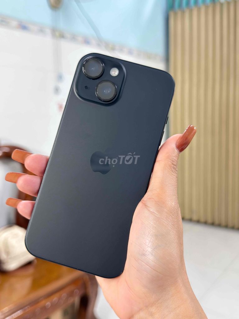 Apple iPhone 15 256GB Đen 99% zin ap. Mua bán Điện thoại tại Thành phố Biên Hòa Đồng Nai được đăng bởi Huỳnh  hình 1