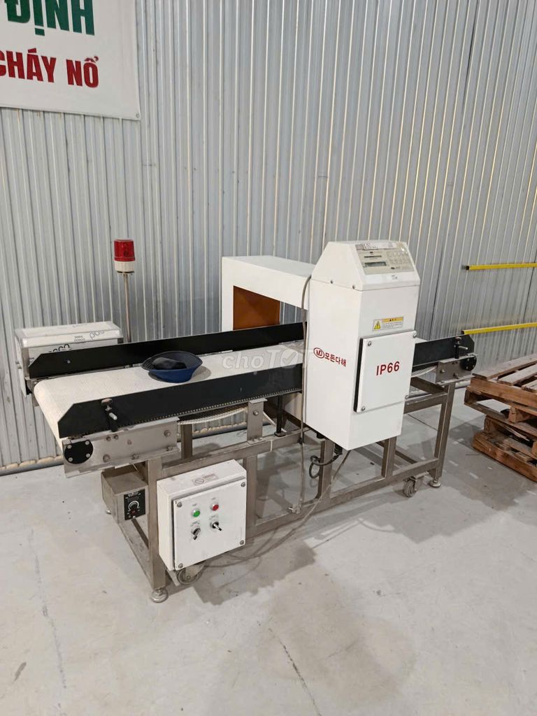 Cho thuê máy dò kim loại khung cao. Dịch vụ tại Huyện Cần Giuộc Long An được đăng bởi Diễm Hà hình 1