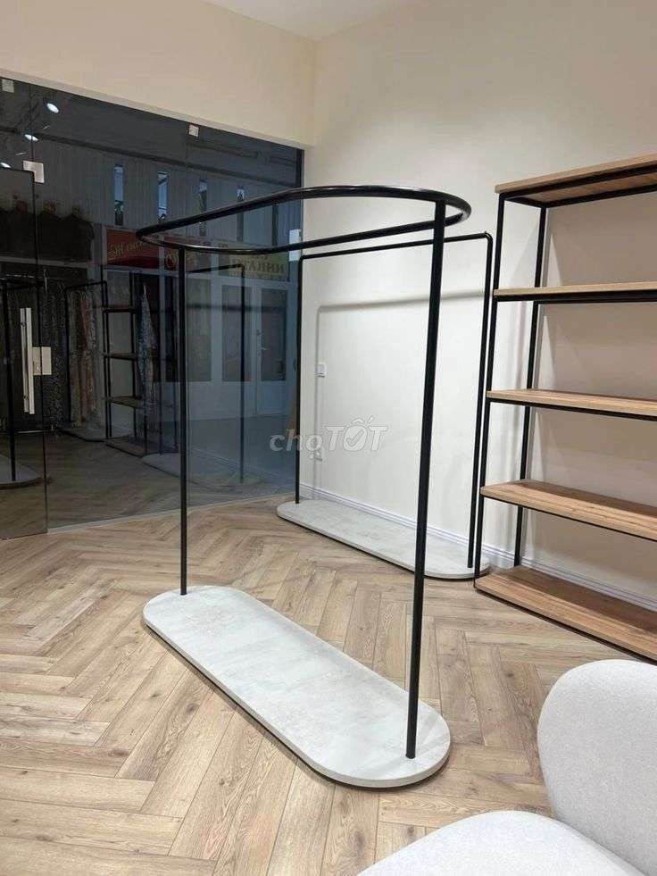 Sào kệ treo quần áo kim loại. Mua bán Tủ, kệ gia đình tại Quận 12 Tp Hồ Chí Minh được đăng bởi QUỐC ĐẠT DECOR SHOP hình 1