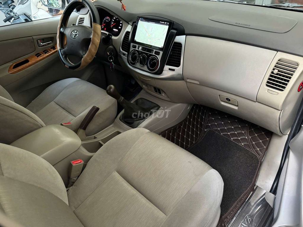 TOYOTA INNOVA 2.0G,cuối 2009,mẫu mới,số sàn,ZINĐEP. Mua bán Ô tô tại Quận Tân Bình Tp Hồ Chí Minh được đăng bởi Nam hình 4