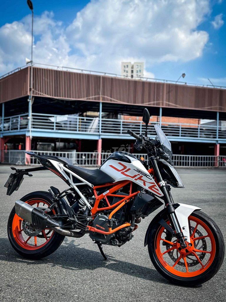 KTM Duke 390 2020 Trắng Đen Cam. Mua bán Xe máy tại Quận 11 Tp Hồ Chí Minh được đăng bởi Thanh Tân hình 9