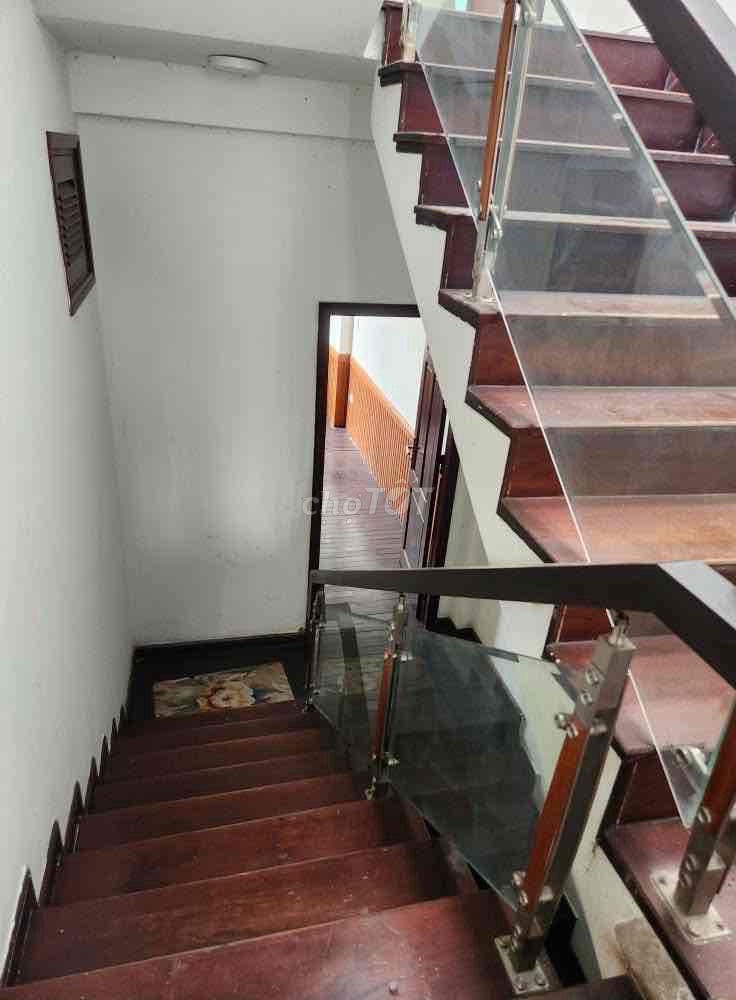 Cho thuê nhà 4 tầng MT Đống Đa sầm uất. Cho thuê văn phòng, mặt bằng kinh doanh tại Quận Hải Châu Đà Nẵng được đăng bởi Ngoc Tu hình 4