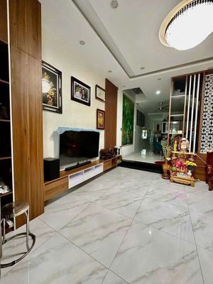 Аренда · 5 комн. · 105 м² · Quận Cẩm Lệ, ул. Đường Lê Sỹ