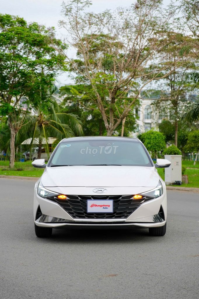 Hyundai Elantra 2022 1.6 AT ĐẶC BIỆT, XE RẤT MỚI