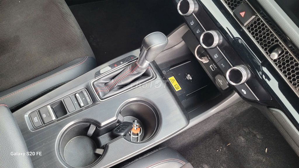 🔥HONDA CIVIC RS 2022 🔥. Mua bán Ô tô tại Thành phố Thủ Đức Tp Hồ Chí Minh được đăng bởi Honda Oto Sài Gòn Quận 2 hình 7