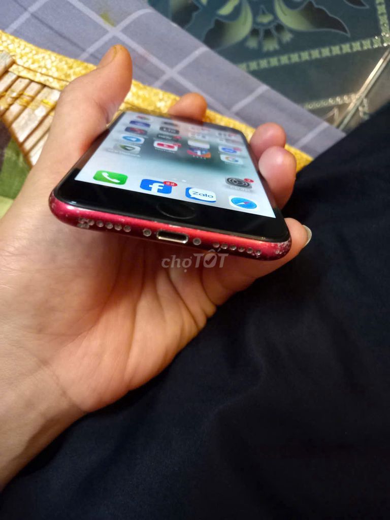 Apple iPhone SE 64GB Đỏ Đã sử dụng. Mua bán Điện thoại tại Quận Hoàng Mai Hà Nội được đăng bởi Khánh Phạm hình 1