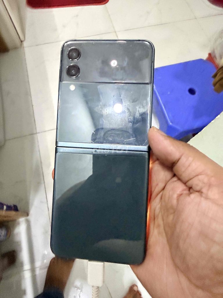 Samsung Z Flip 3 Đen. Mua bán Điện thoại tại Quận Bình Tân Tp Hồ Chí Minh được đăng bởi thanh hình 1