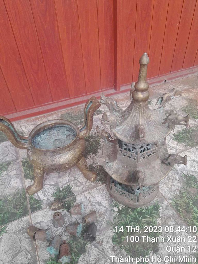 Tháp xông trầm Đồng cổ. Mua bán Đồ sưu tầm, đồ cổ tại Huyện Đức Huệ Long An được đăng bởi Nguyễn Văn Trường hình 1