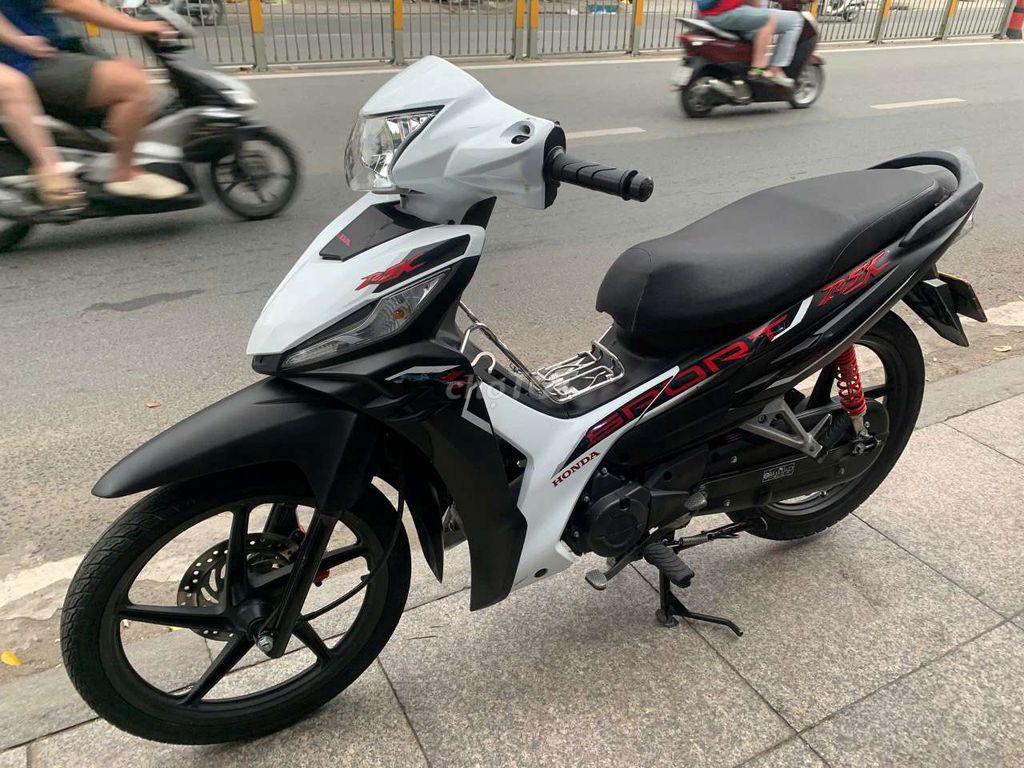 Honda Wave RSX Fi 2023 Trắng đen 90% mới. Mua bán Xe máy tại Quận Tân Phú Tp Hồ Chí Minh được đăng bởi Tuanduy hình 7