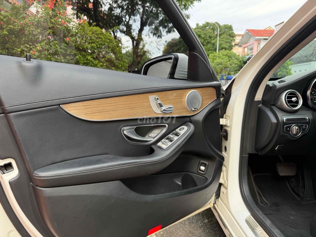Mercedes Benz  C250 Exclusive -*** 1 chủ. Mua bán Ô tô tại Quận Bình Thạnh Tp Hồ Chí Minh được đăng bởi kim hạo thiên hình 9