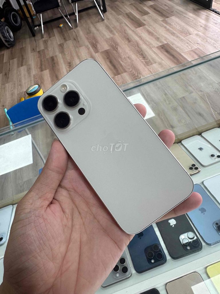 iPhone 15 Pro 256GB Bạc 87%. Mua bán Điện thoại tại Huyện Tam Dương Vĩnh Phúc được đăng bởi nguyễn minh sơn hình 1