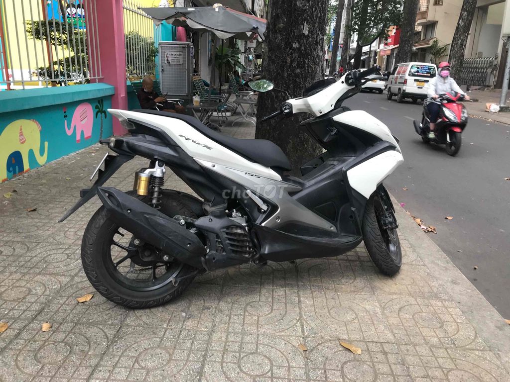 Yamaha NVX 2019 Trắng xám. Mua bán Xe máy tại Quận 10 Tp Hồ Chí Minh được đăng bởi Huỳnh Tiến Dũng  hình 2