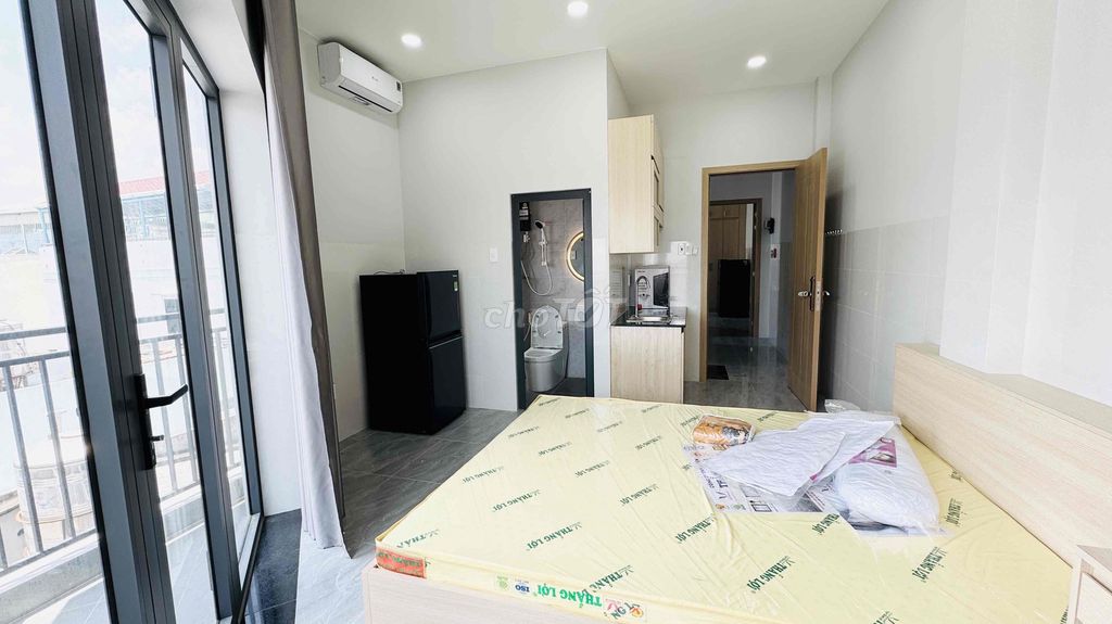Căn hộ dịch vụ - CMT8 - Tân Bình