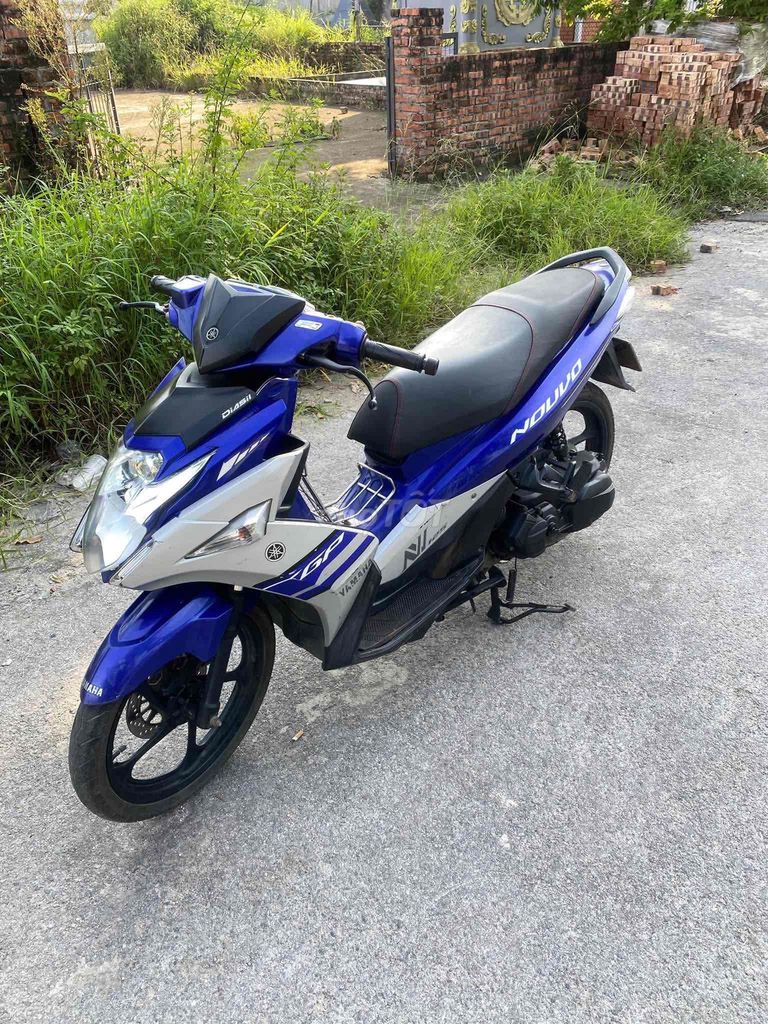 Yamaha Nouvo 6 Сине-серебристый