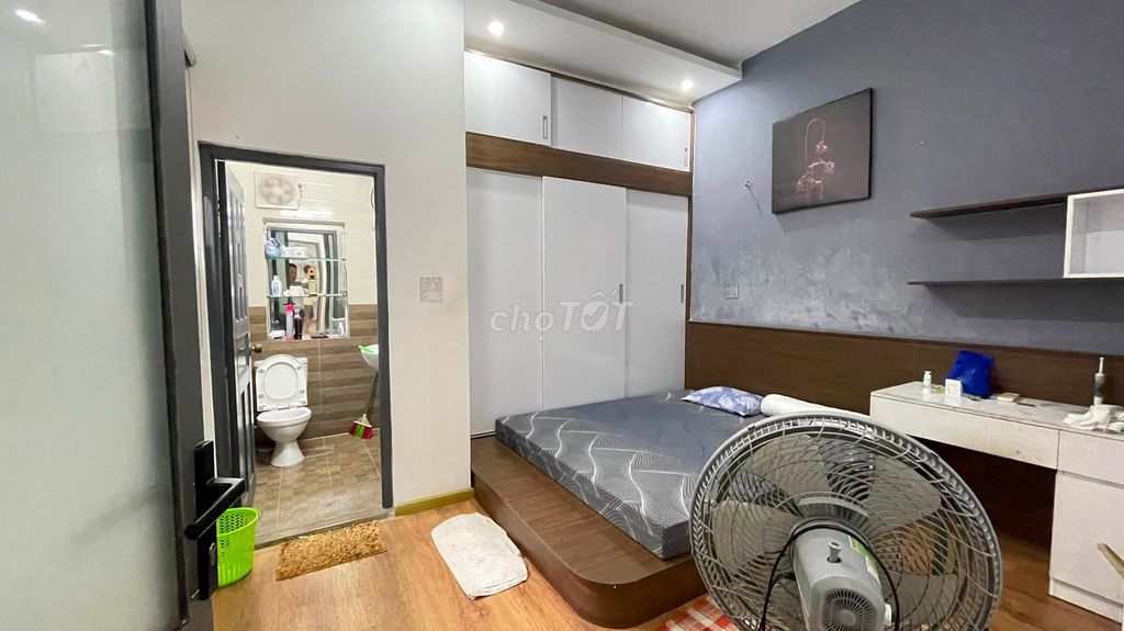 Rent · 4 bd · 56 м² · Quận Ngũ Hành Sơn, ул. Đường Nguyễn Văn Thoại