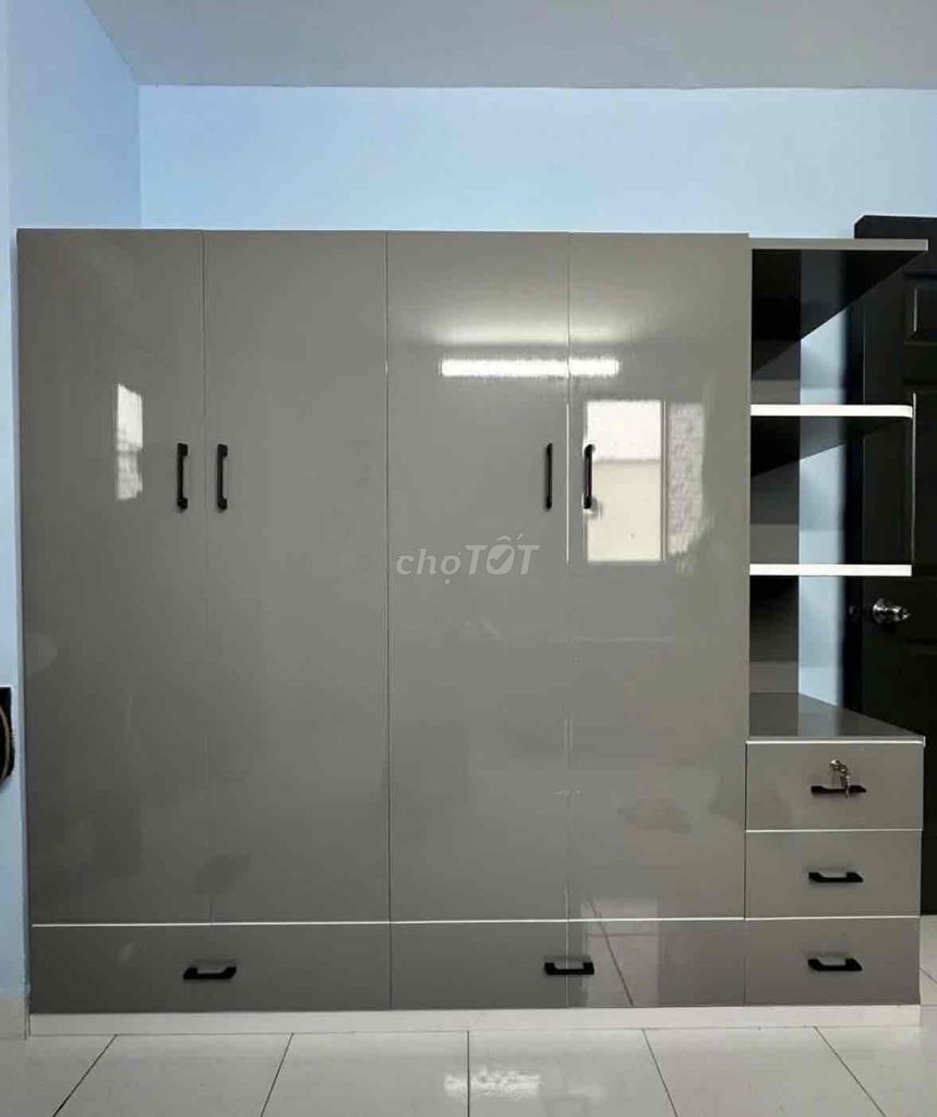Tủ quần áo Nhựa Đài Loan4 cánh 1 kệ. Mua bán Tủ, kệ gia đình tại Quận 7 Tp Hồ Chí Minh được đăng bởi Hong Le hình 1