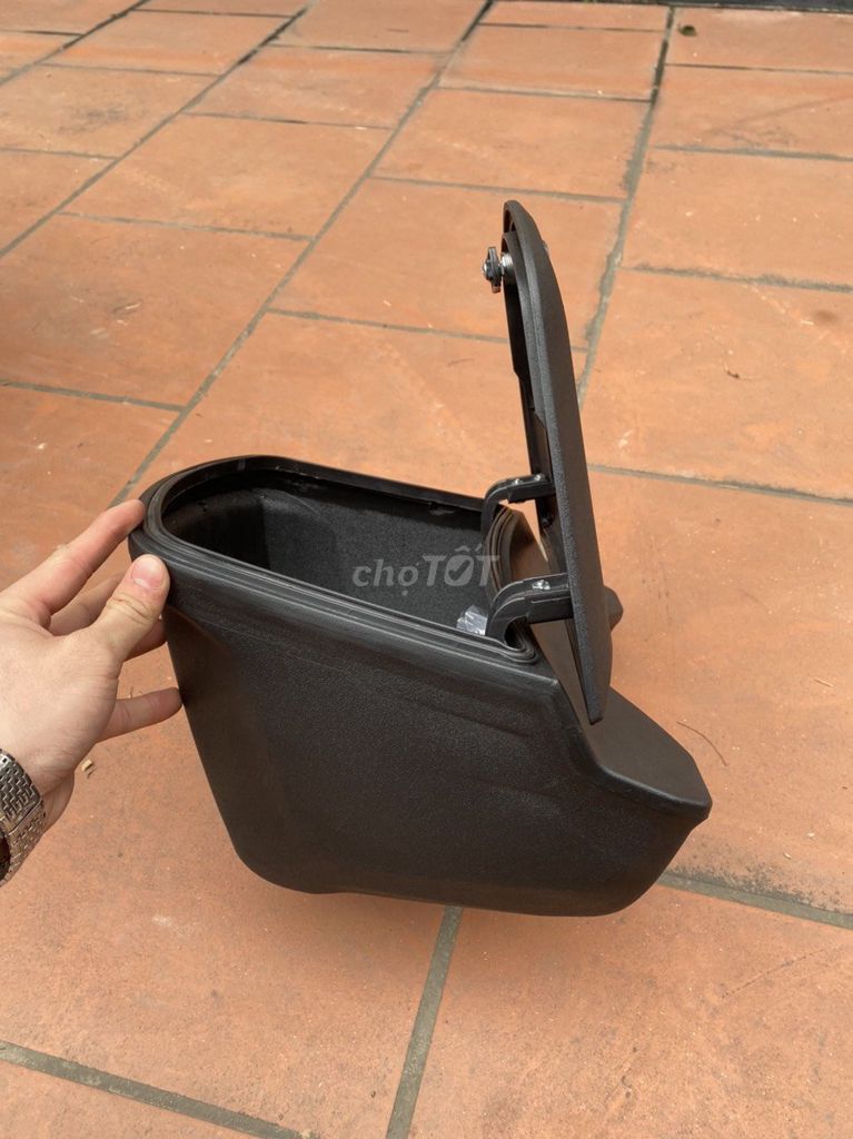 Cốp Thùng Đựng Đồ Wave, Sirius, Winner, Ex, Future. Mua bán Phụ tùng xe tại Quận Hà Đông Hà Nội được đăng bởi Phụ Tùng Xe Tuấn Dương hình 4