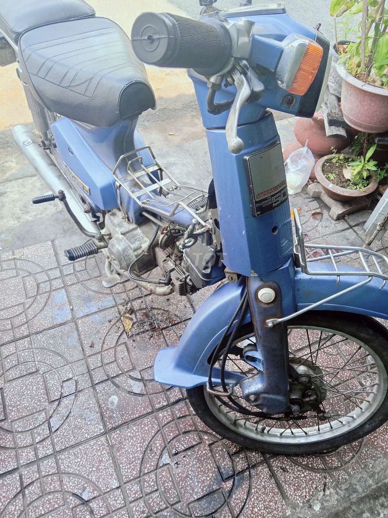 Honda Cub 84 màu Xanh. Mua bán Xe máy tại Thành phố Tân An Long An được đăng bởi Nê hình 5