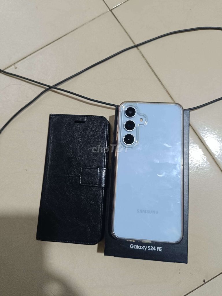 Samsung Galaxy S24 FE vn 2 SIM bán gl ạ. Mua bán Điện thoại tại Huyện Thanh Trì Hà Nội được đăng bởi phan thắng  hình 1